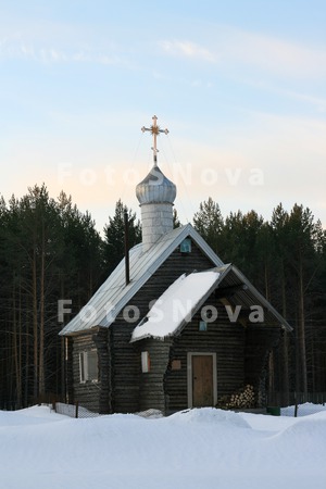 Церковь,_поселок