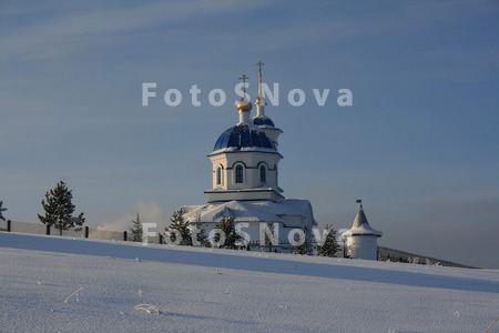 вера,_север,_храм