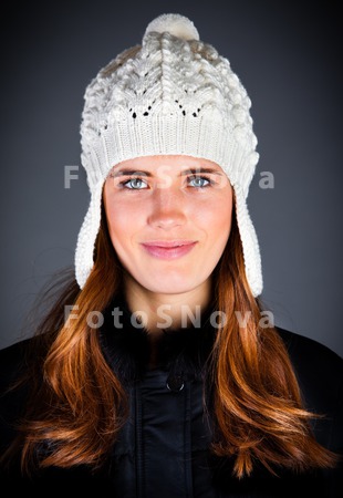 women_cap_warm_winter_caucasia