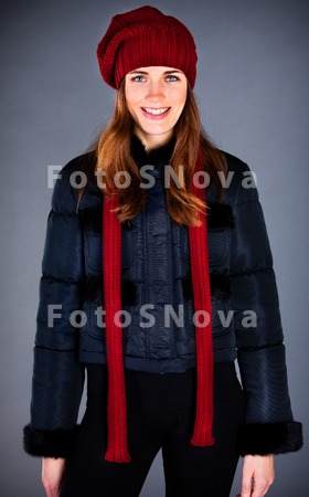 women_cap_warm_winter_caucasia