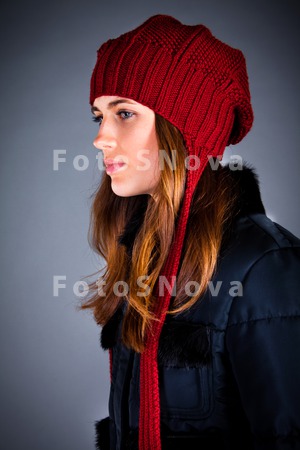 women_cap_warm_winter_caucasia