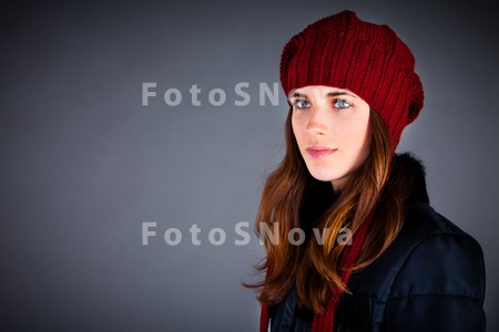 women_cap_warm_winter_caucasia