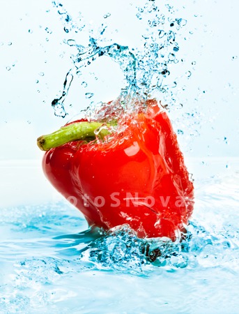 pepper_drop_splashing_washing_