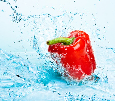 pepper_drop_splashing_washing_