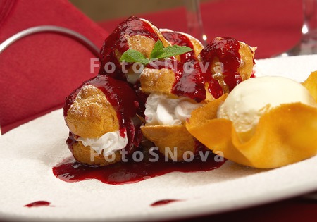 pastries_profiteroles_dessert_