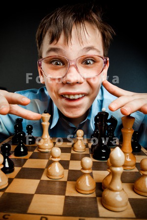 wunderkind_nerd_chess_chessmen