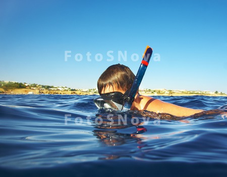 swimming_underwater_water_blue